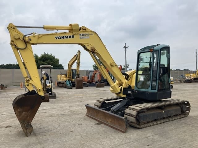 EXCAVATOR — Auction (lot 8457-508)