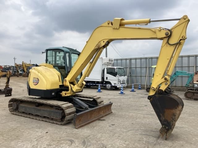 EXCAVATOR — Auction (lot 8457-508)
