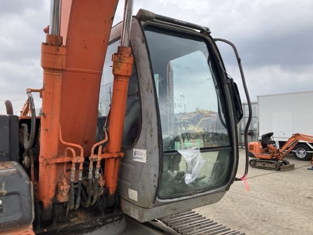 EXCAVATOR — Auction (lot 8457-509)