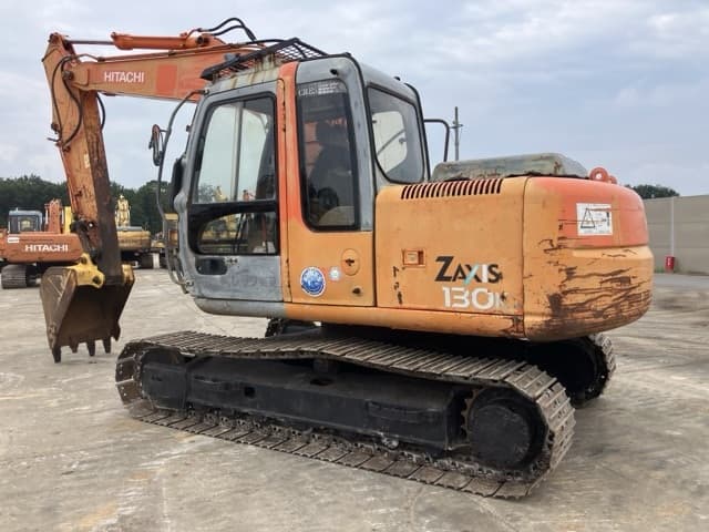 EXCAVATOR — Auction (lot 8457-510)