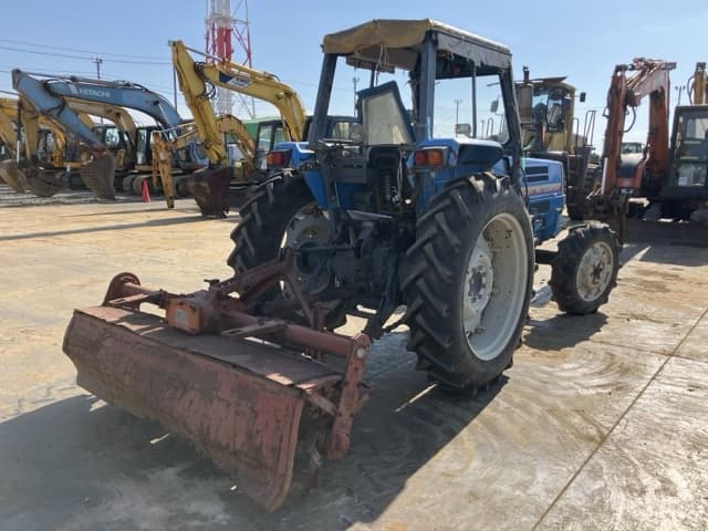 Tractor — Auction (lot 8457-51003)