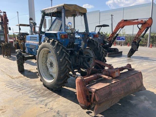 Tractor — Auction (lot 8457-51003)