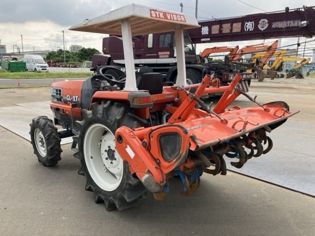 Tractor — Auction (lot 8457-51017)