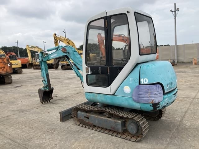 MINI EXCAVATOR — Auction (lot 8457-514)