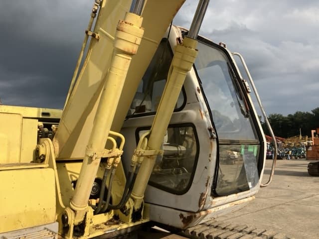 EXCAVATOR — Auction (lot 8457-515)