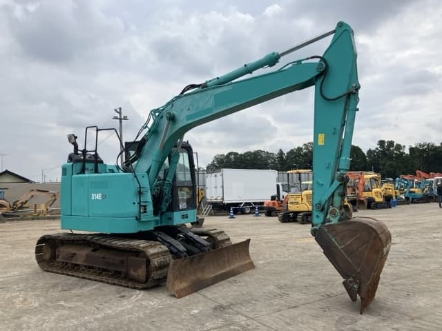 EXCAVATOR — Auction (lot 8457-517)
