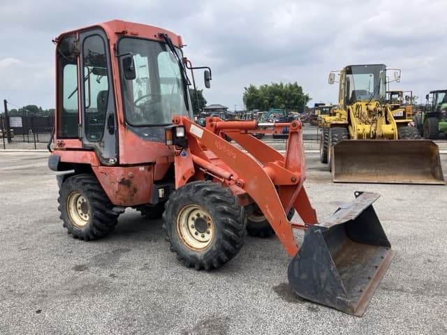 MINI WHEEL LOADER — Auction (lot 8457-518)