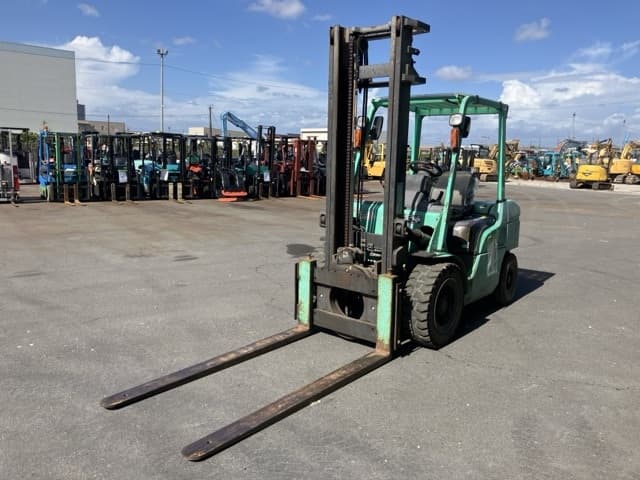 Forklift — Auction (lot 8457-52002)