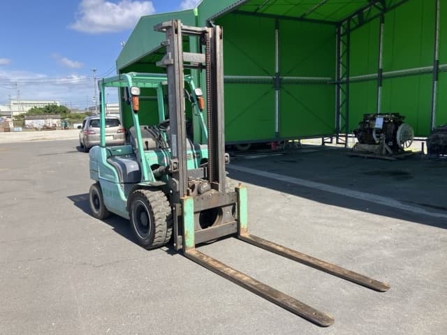 Forklift — Auction (lot 8457-52002)
