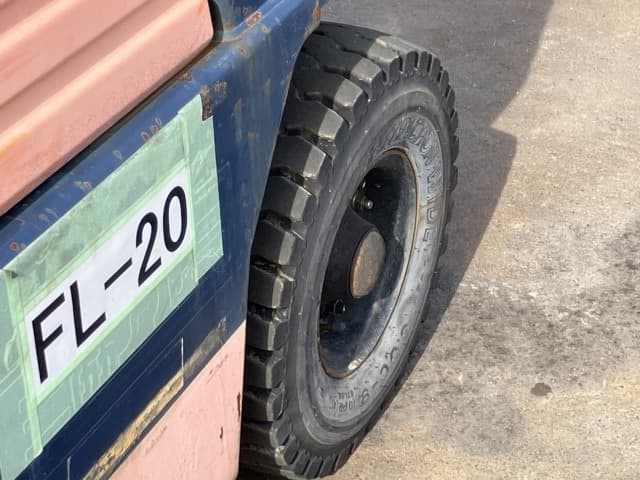 Forklift — Auction (lot 8457-52004)