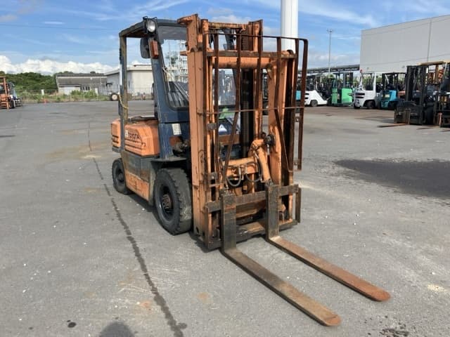 Forklift — Auction (lot 8457-52005)