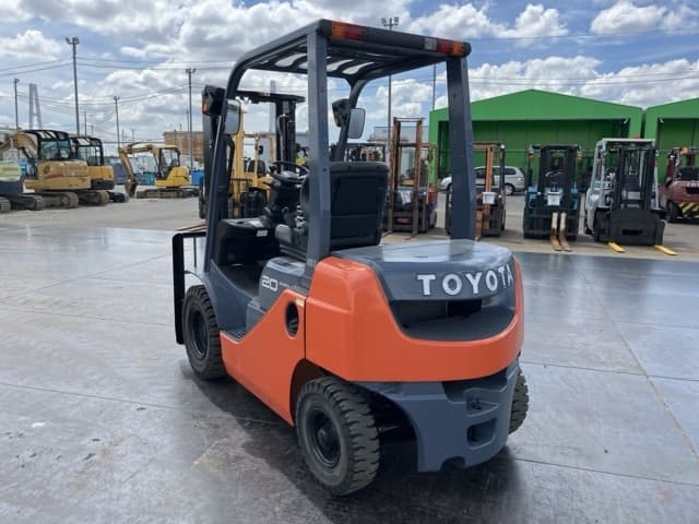 Forklift — Auction (lot 8457-52006)