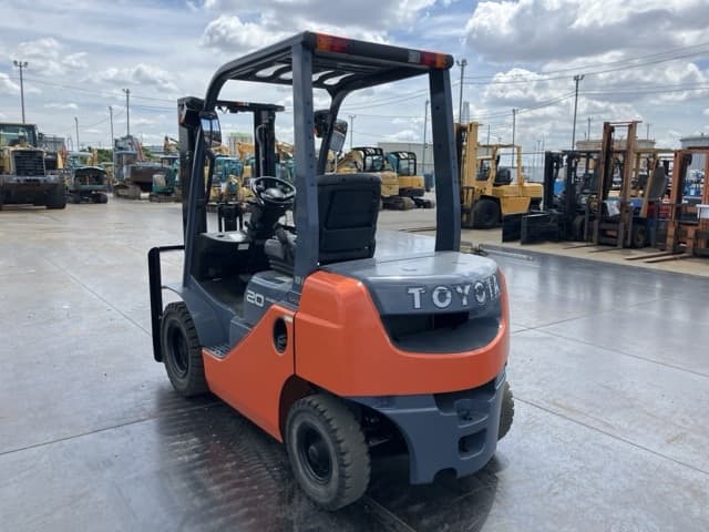 Forklift — Auction (lot 8457-52007)