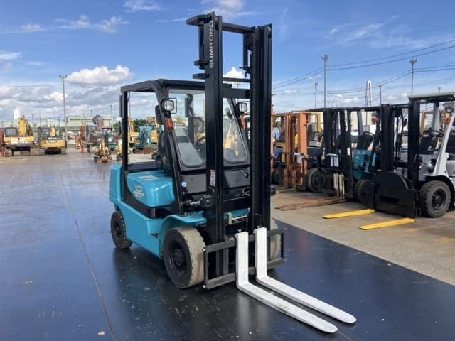 Forklift — Auction (lot 8457-52011)