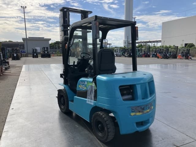 Forklift — Auction (lot 8457-52011)
