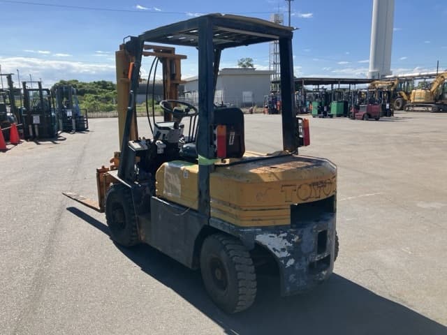 Forklift — Auction (lot 8457-52013)