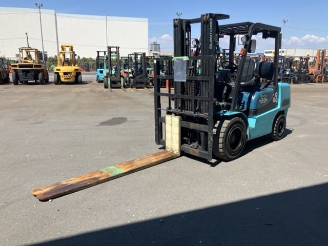 Forklift — Auction (lot 8457-52017)