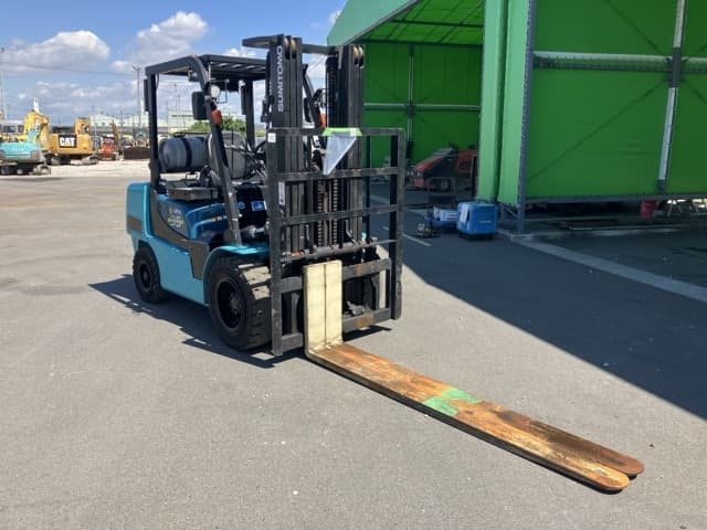 Forklift — Auction (lot 8457-52017)