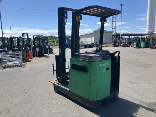 Reach Forklift — Auction (lot 8457-52018)