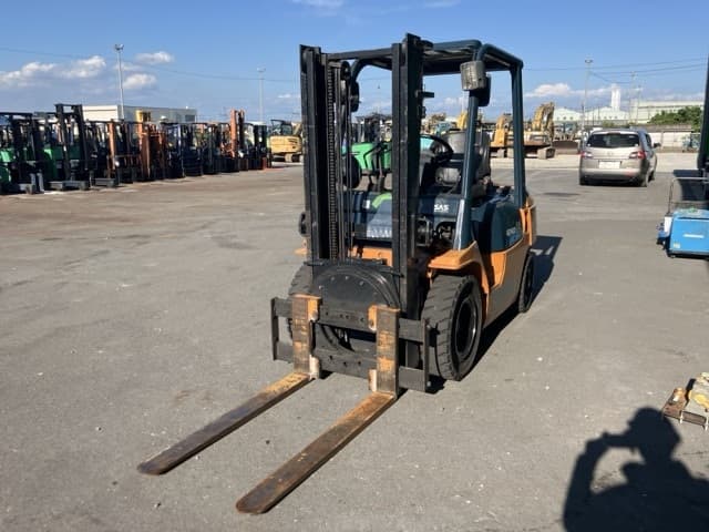 Forklift — Auction (lot 8457-52022)