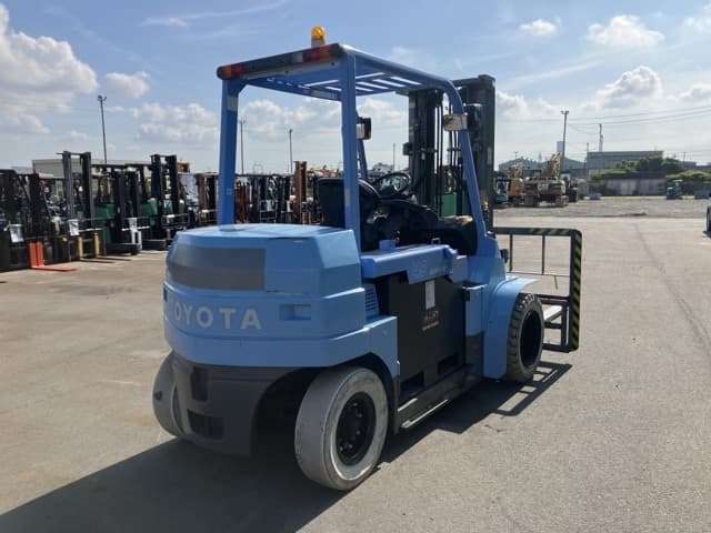 Battery Forklift — Auction (lot 8457-52025)