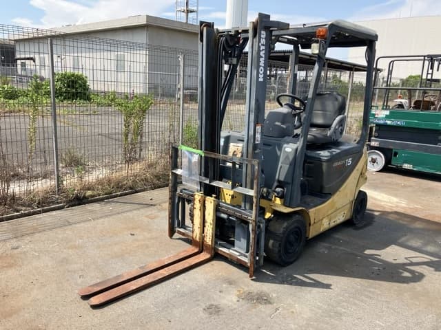 Battery Forklift — Auction (lot 8457-52027)