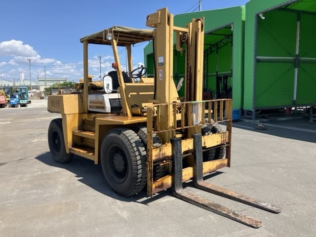 Forklift — Auction (lot 8457-52030)