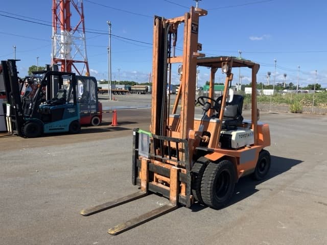 Forklift — Auction (lot 8457-52034)