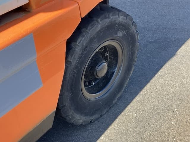 Forklift — Auction (lot 8457-52034)