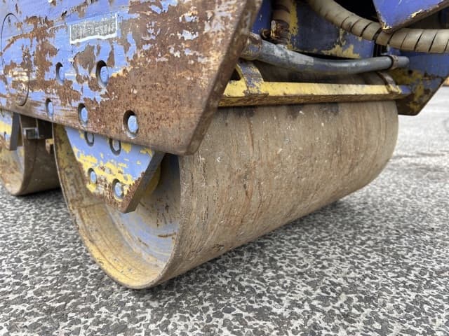Hand Guided Roller — Auction (lot 8457-524)