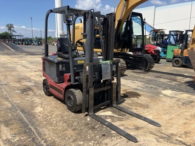 Battery Forklift — Auction (lot 8457-52801)