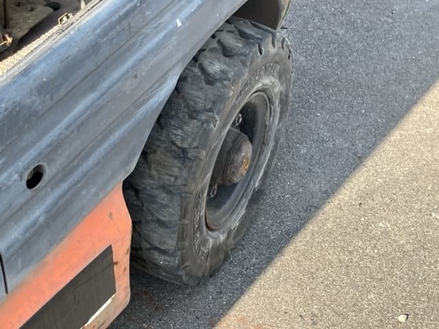 Forklift — Auction (lot 8457-52803)