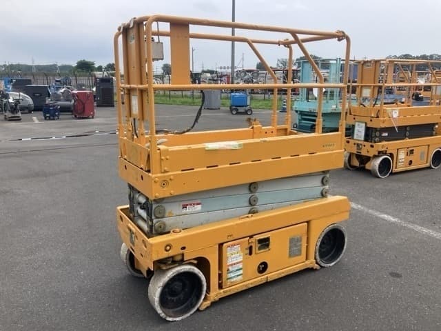AERIAL WORK PLATFORM — Auction (lot 8457-536)