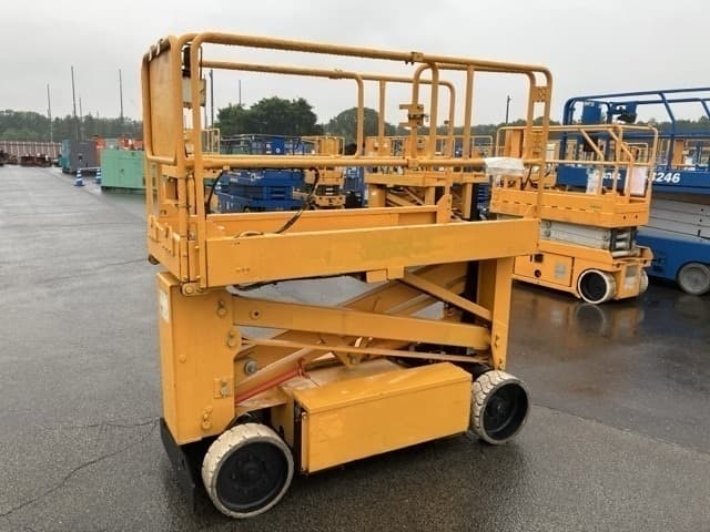 AERIAL WORK PLATFORM — Auction (lot 8457-538)