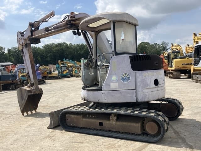 MINI EXCAVATOR — Auction (lot 8457-55)