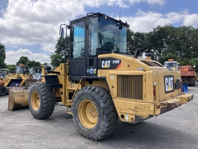WHEEL LOADER — Auction (lot 8457-551)