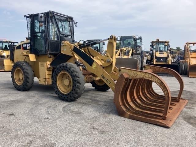 WHEEL LOADER — Auction (lot 8457-555)