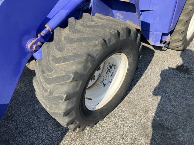 MINI WHEEL LOADER — Auction (lot 8457-56)
