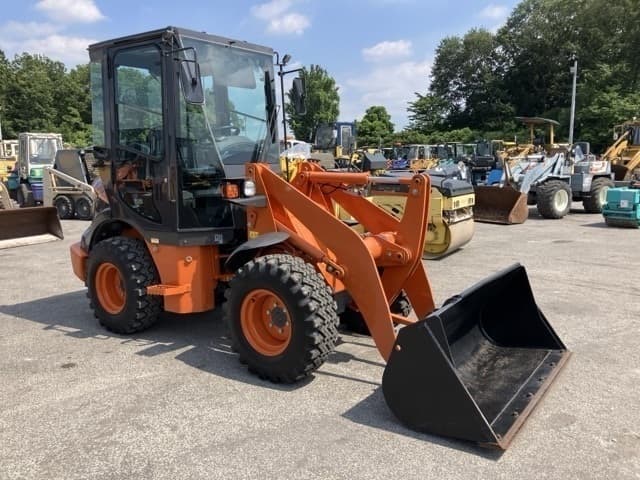 MINI WHEEL LOADER — Auction (lot 8457-561)