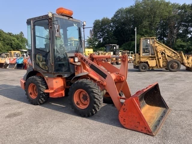 MINI WHEEL LOADER — Auction (lot 8457-562)