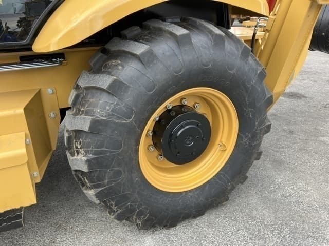 WHEEL LOADER — Auction (lot 8457-565)