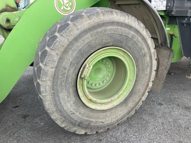 WHEEL LOADER — Auction (lot 8457-568)
