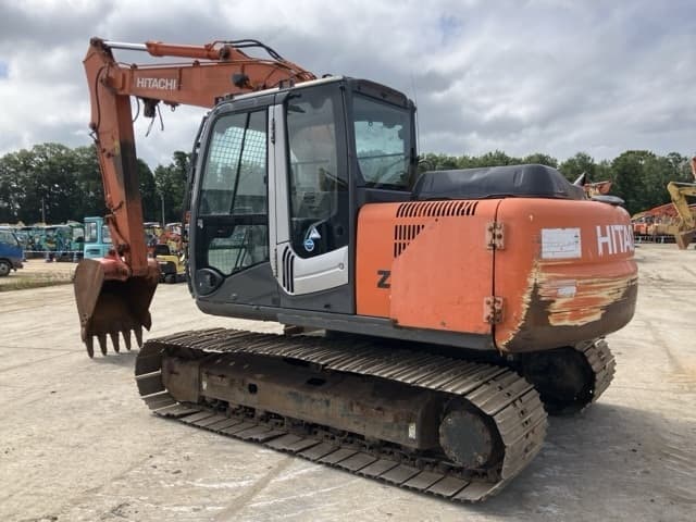 EXCAVATOR — Auction (lot 8457-579)