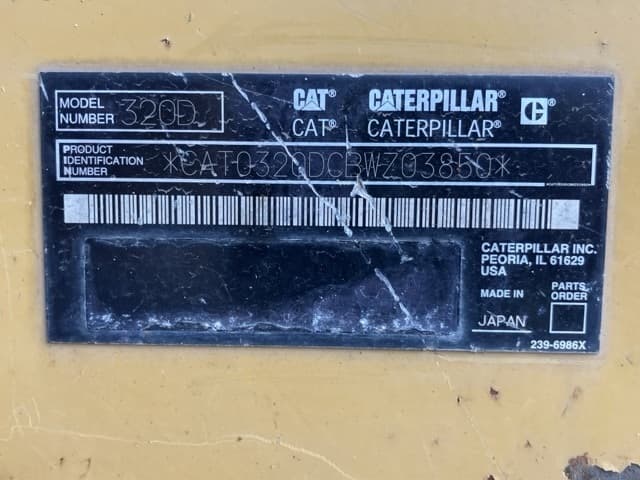 EXCAVATOR — Auction (lot 8457-585)