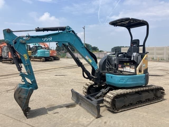 MINI EXCAVATOR — Auction (lot 8457-593)