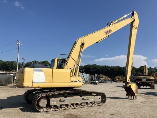 EXCAVATOR — Auction (lot 8457-618)