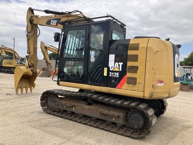 EXCAVATOR — Auction (lot 8457-622)