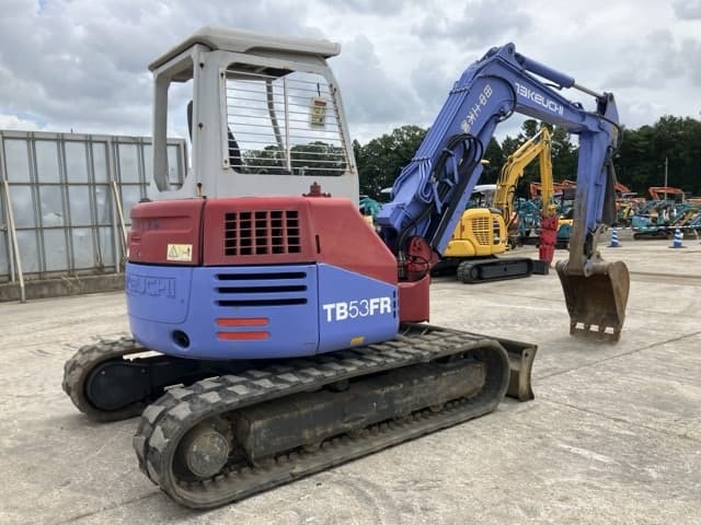 MINI EXCAVATOR — Auction (lot 8457-63)