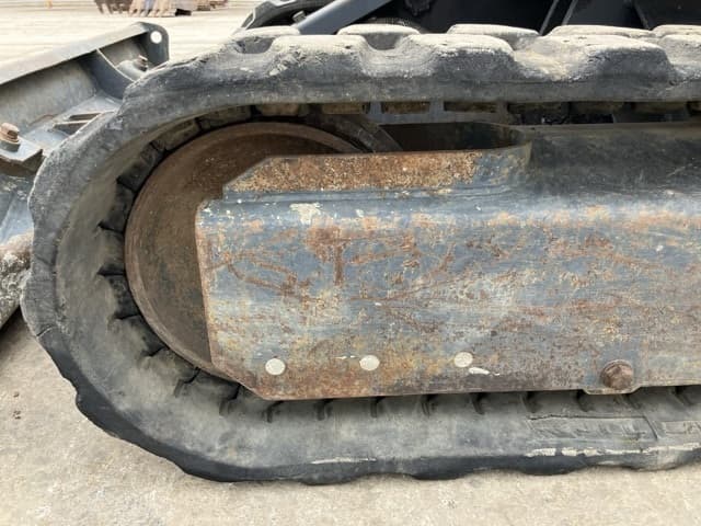 MINI EXCAVATOR — Auction (lot 8457-630)