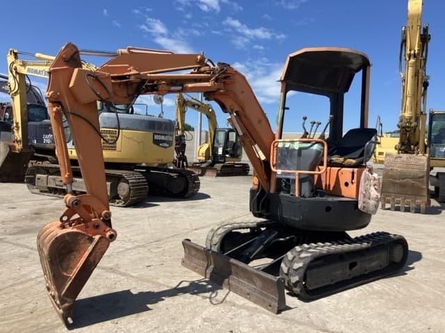 MINI EXCAVATOR — Auction (lot 8457-632)